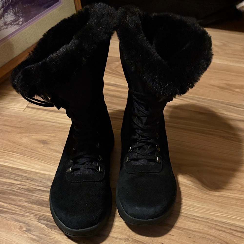 Columbia Black Women's Winter Boots with Fur Trim - Picture 6 of 7